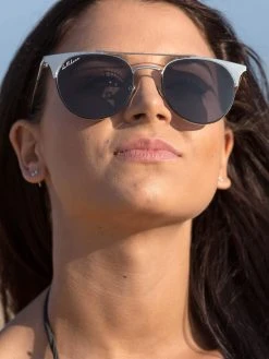 Dollboxx Bella - Black Silver Sunglasses -Dollboxx Import Shop Bella Black Silver Sunglasses Sunglasses dollboxx 4 66032814 2dec 43d6 81ae 9398a357e812