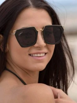 Dollboxx Camilla - Black Sunglasses -Dollboxx Import Shop Camilla Black Sunglasses Sunglasses dollboxx 5 6c8c0990 3f1a 4a09 8680 e5089d19344a