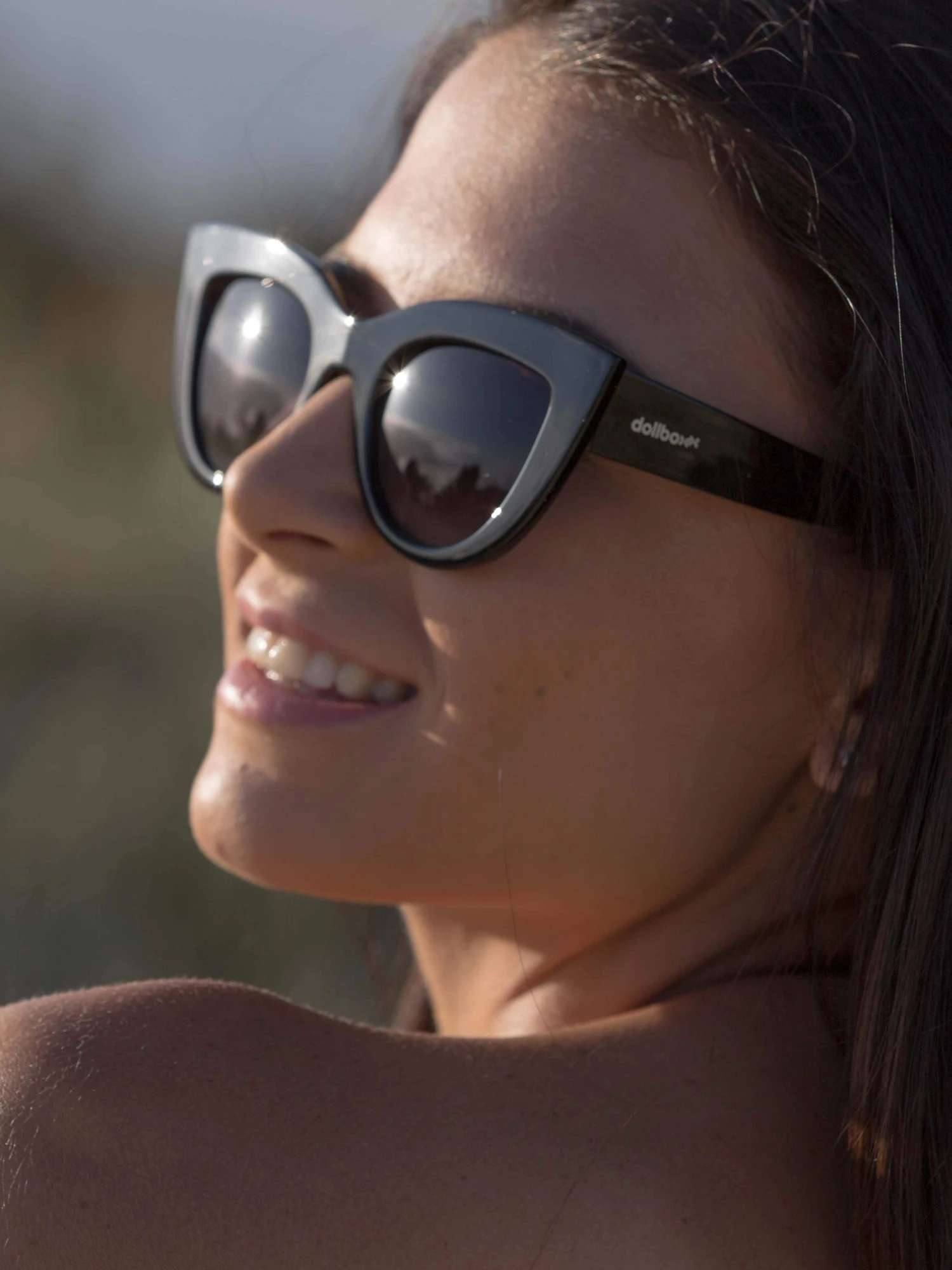 Dollboxx Chloe - Black Sunglasses 2 Dollboxx Chloe - Black Sunglasses - Image 2