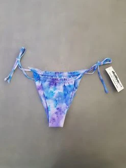 Dollboxx Drawstring Itsy Bikini Bottom - Tie Dye Blue