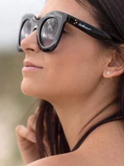 Dollboxx Lucy - Black Sunglasses 17 Dollboxx Lucy - Black Sunglasses -Dollboxx Import Shop Lucy Black Sunglasses Sunglasses dollboxx 7 c5bd0726 fc6a 4005 a8c7 f6e78c77fc69