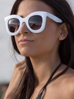 Dollboxx Lucy - White Sunglasses -Dollboxx Import Shop Lucy White Sunglasses Sunglasses dollboxx 14 e7f123bf 8866 47ba b632 2a7a9be96f77