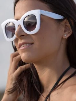 Dollboxx Lucy - White Sunglasses -Dollboxx Import Shop Lucy White Sunglasses Sunglasses dollboxx 3 b878322a 49e9 4df9 82e9 9b41c77c5b1c