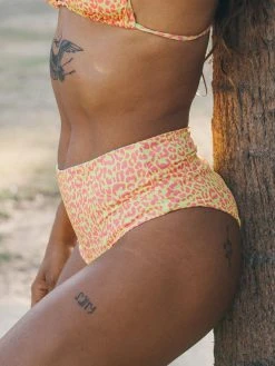 Dollboxx Mumba Seamless High Waisted Reversible Bikini Bottom - Savage -Dollboxx Import Shop Mumba Seamless High Waisted Reversible Bikini Bottom Savage Swimwear dollboxx 26 ba789e21 705a 4612 8253 518b2ff15780