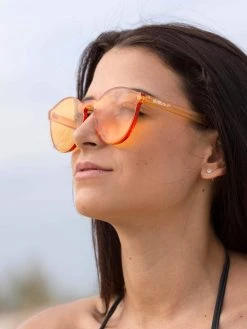 Dollboxx Polli - Gold Sunglasses 26 Dollboxx Polli - Gold Sunglasses -Dollboxx Import Shop Polli Gold Sunglasses Sunglasses dollboxx 11 4e695f7f d80d 4ebf 8a96 20e72f235d45