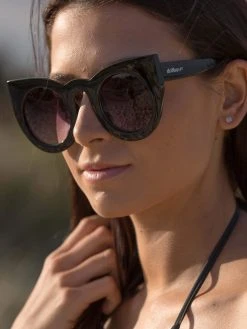 Dollboxx Tammy - Black Sunglasses -Dollboxx Import Shop Tammy Black Sunglasses Sunglasses dollboxx 5 47bbf4eb 812d 4514 857c cf76738f2bfe