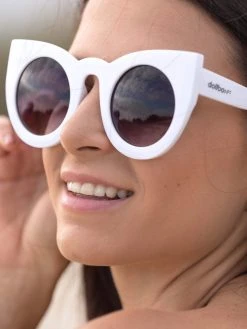 Dollboxx Tammy - White Sunglasses 39 Dollboxx Tammy - White Sunglasses -Dollboxx Import Shop Tammy White Sunglasses Sunglasses dollboxx 20 cdef0804 f33f 42a5 ab44 5a55e1ee9588