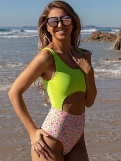 Dollboxx Tori One Piece - Cotton Candy / Lime -Dollboxx Import Shop Tori One Piece Cotton Candy Lime Swimwear dollboxx 18 cdad13c5 fbc6 4b06 8924 c377ed487ce5